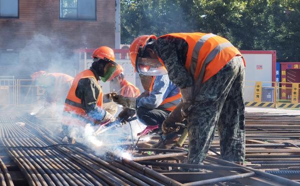 广东省土建钢筋工程，工艺、技术与管理的综合探讨